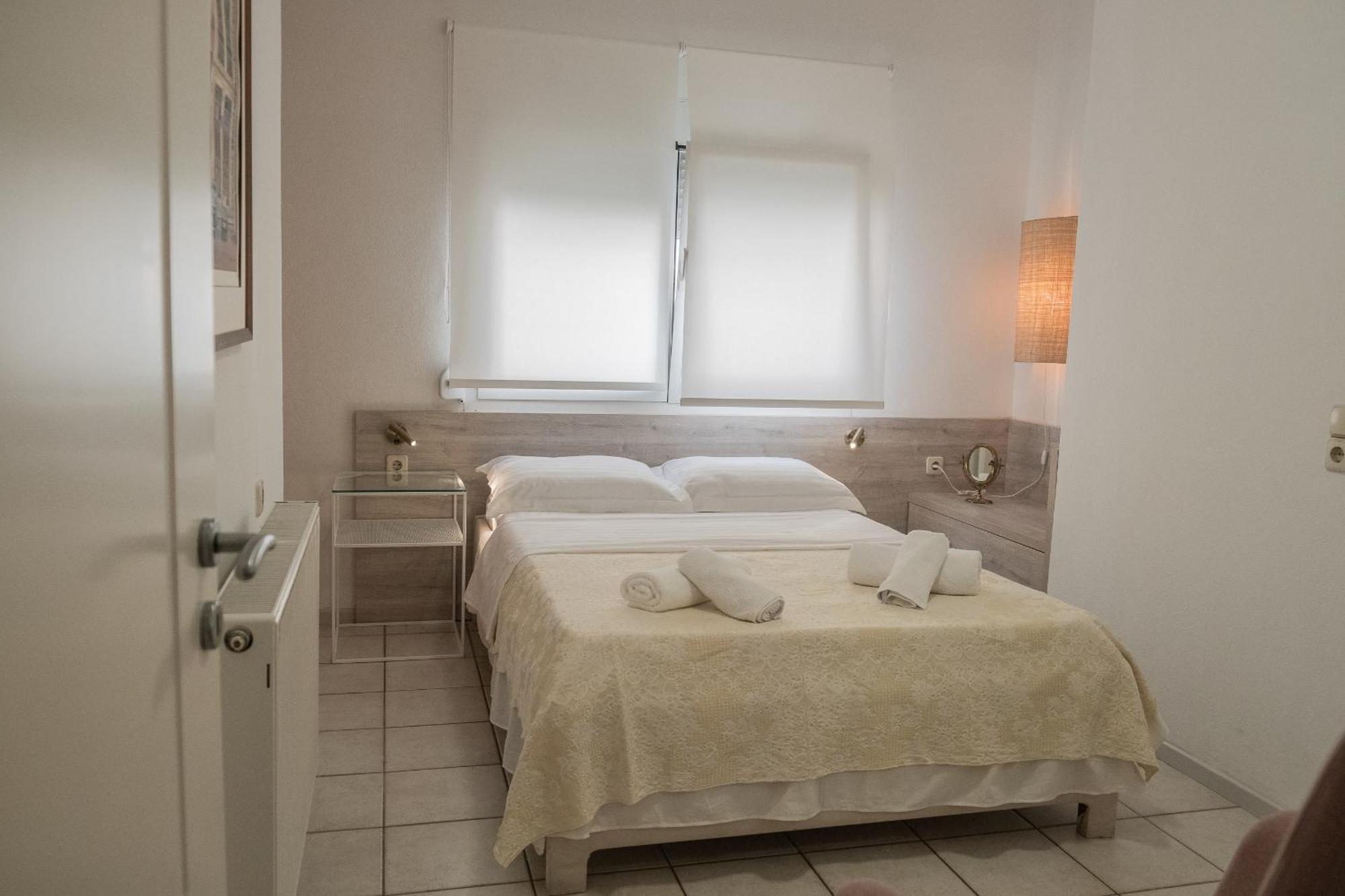 The Venetian Walls Cosy Apartments Heraclión Habitación foto